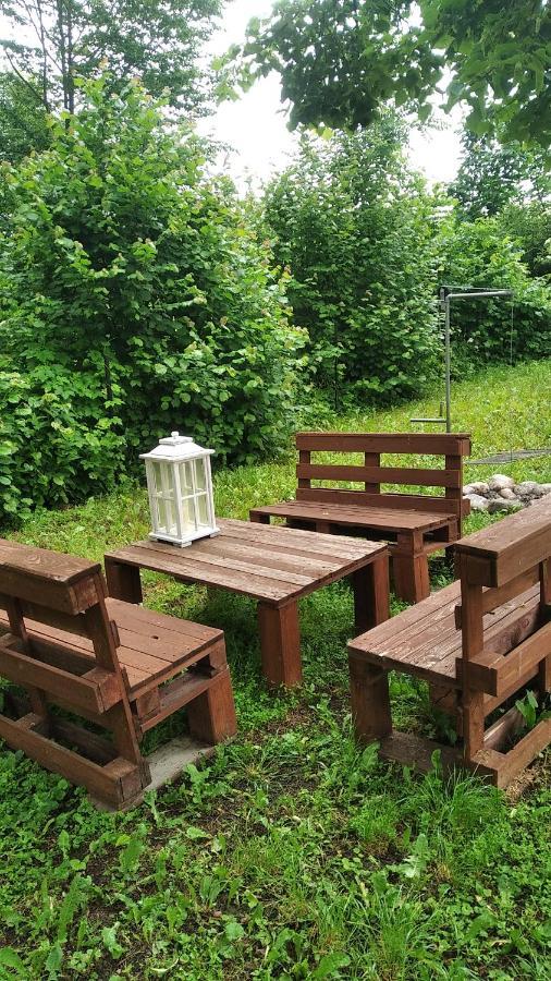 Apartament W Domu Na Wsi Tomaszów Lubelski Exterior foto