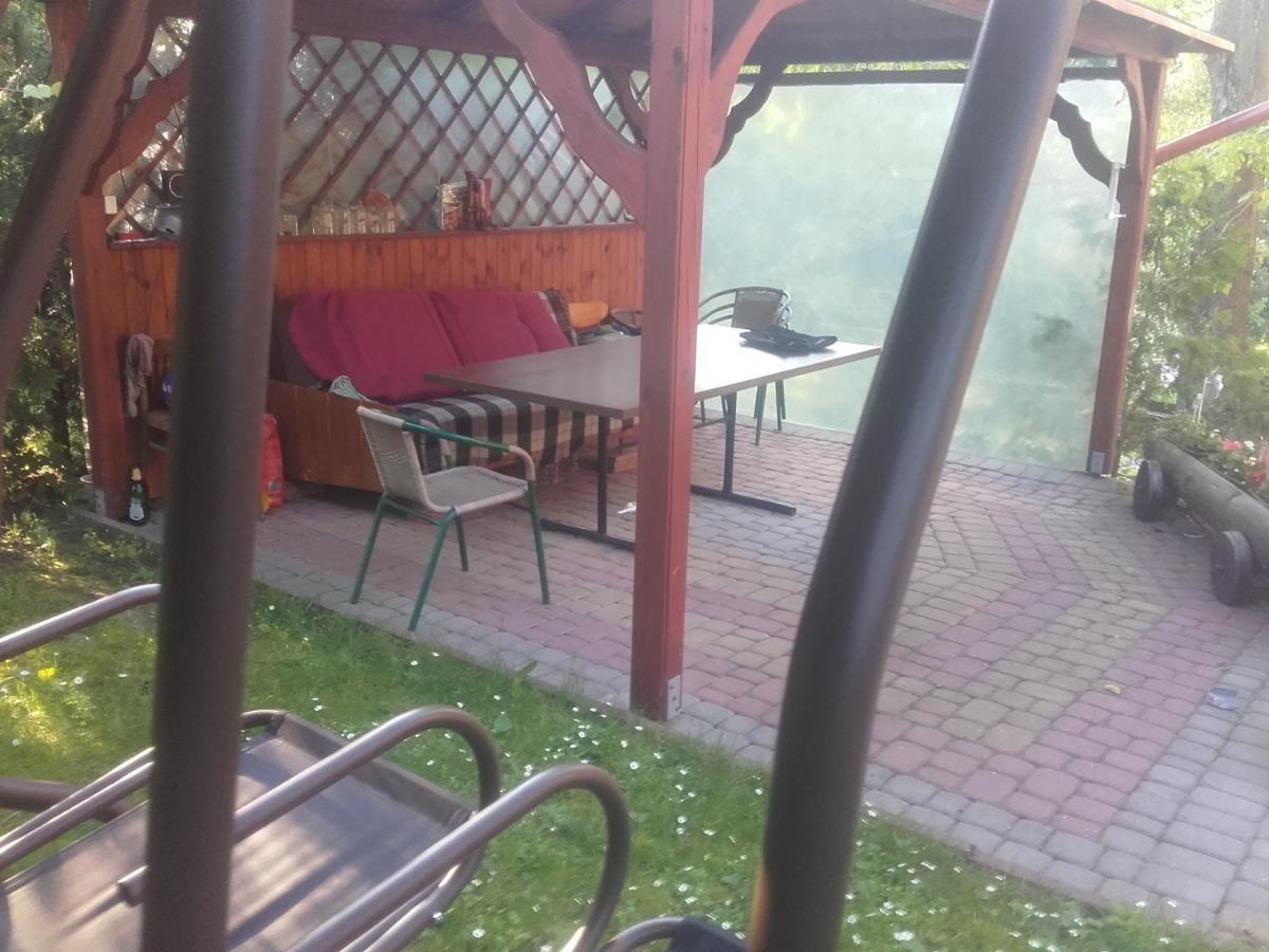 Apartament W Domu Na Wsi Tomaszów Lubelski Exterior foto