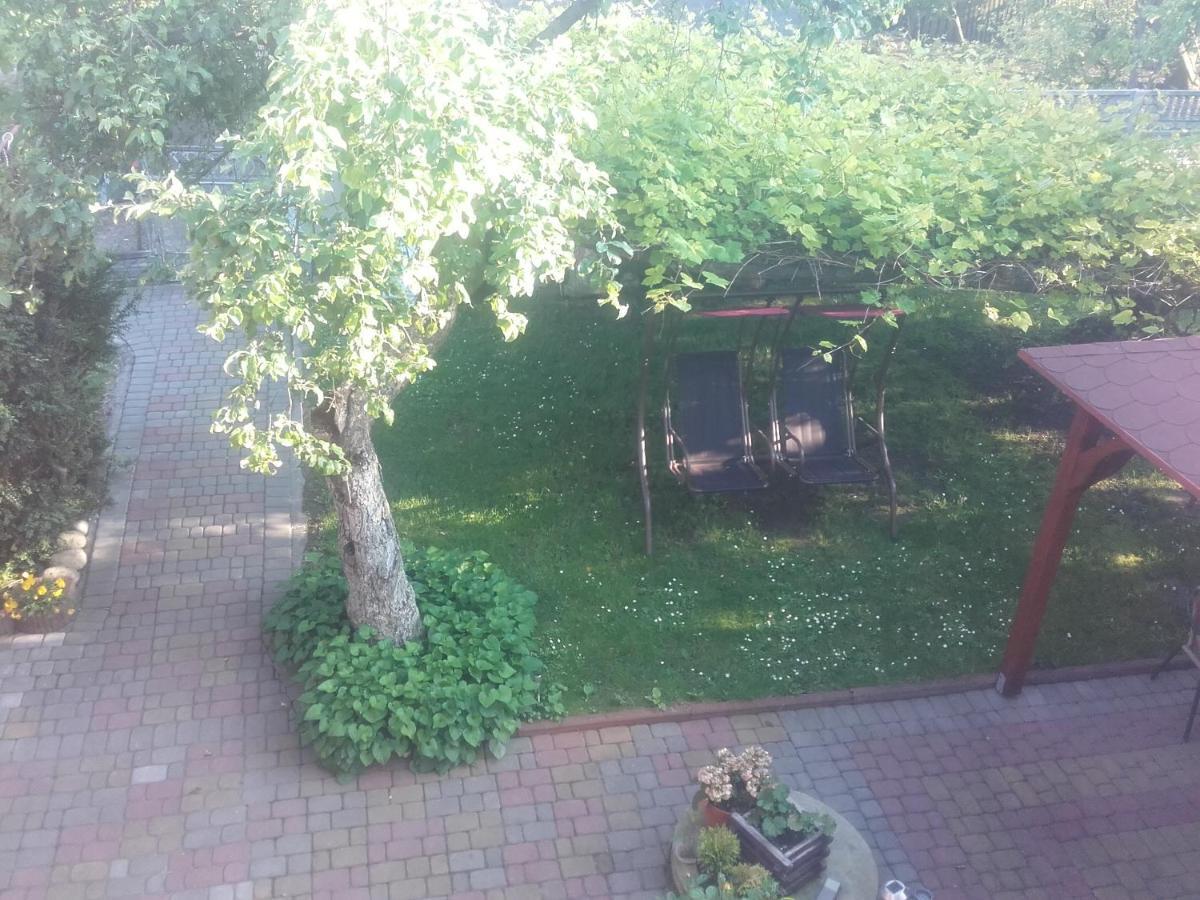 Apartament W Domu Na Wsi Tomaszów Lubelski Exterior foto